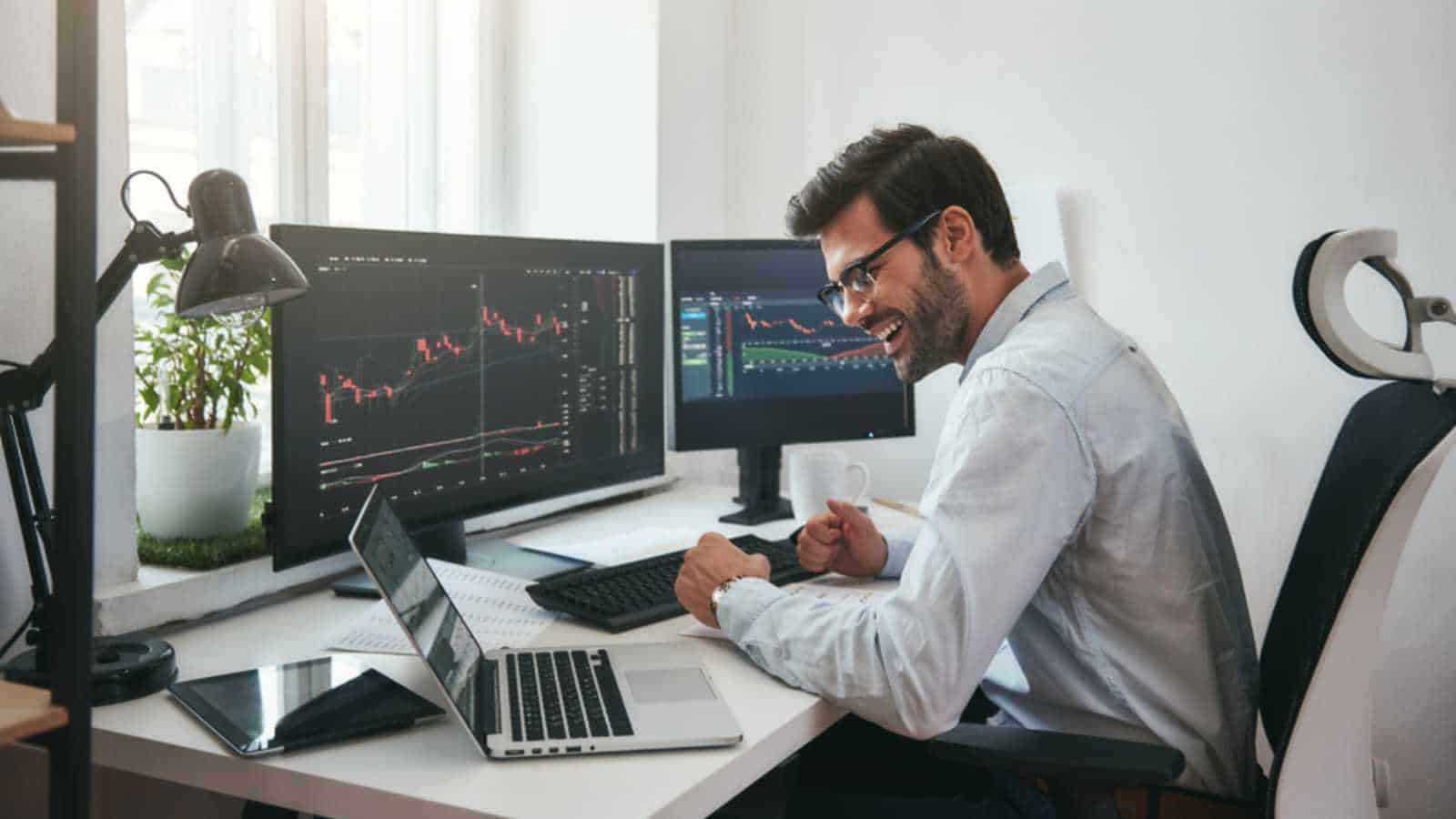 Man working in stock market