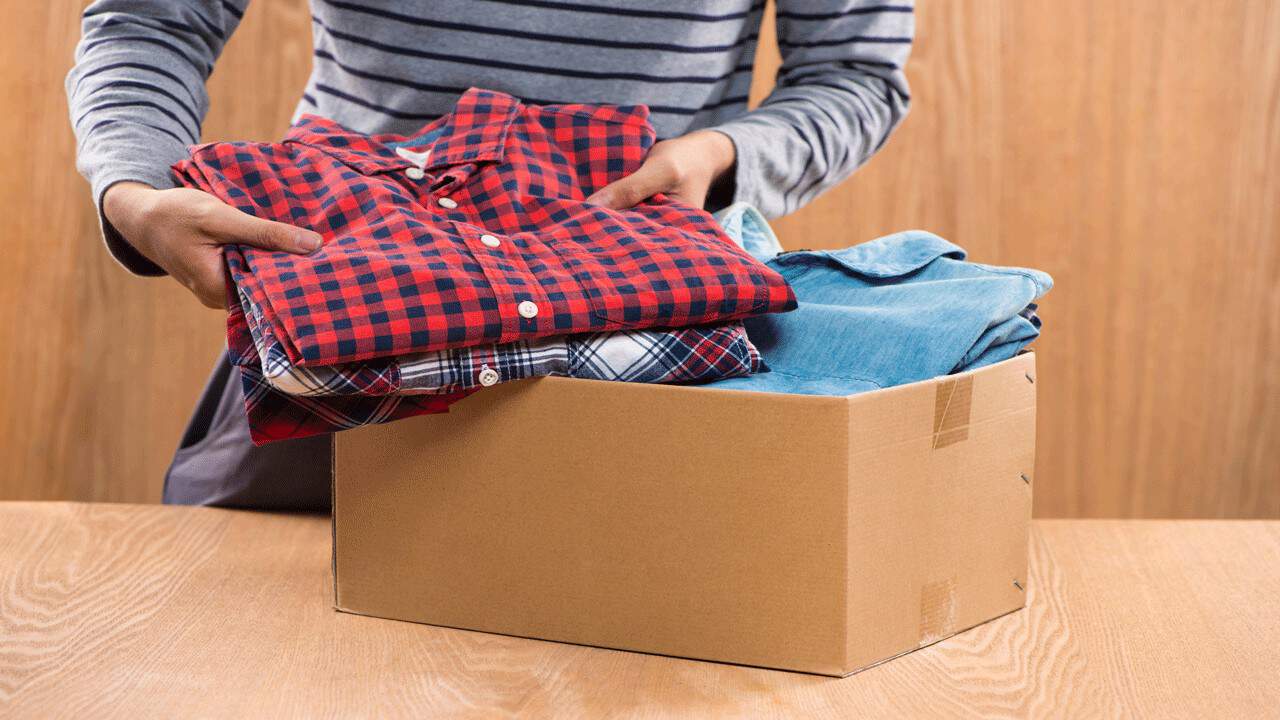 clothes-in-box