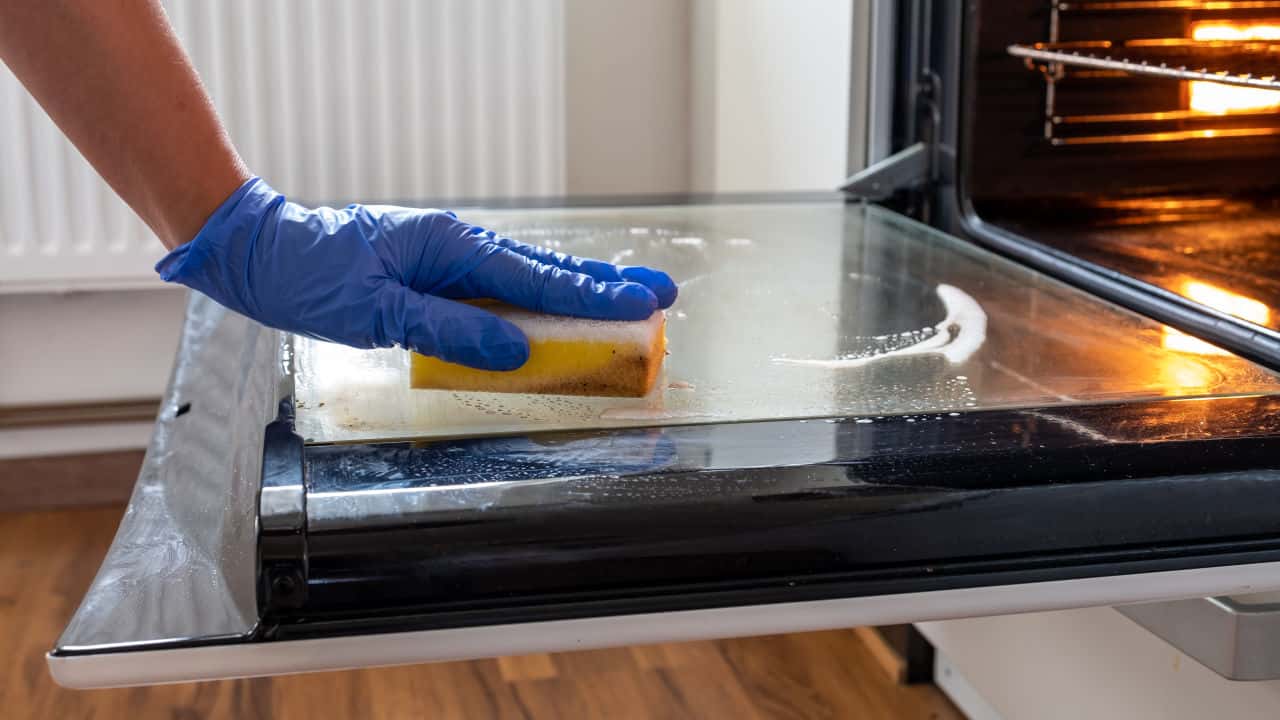 oven cleaner