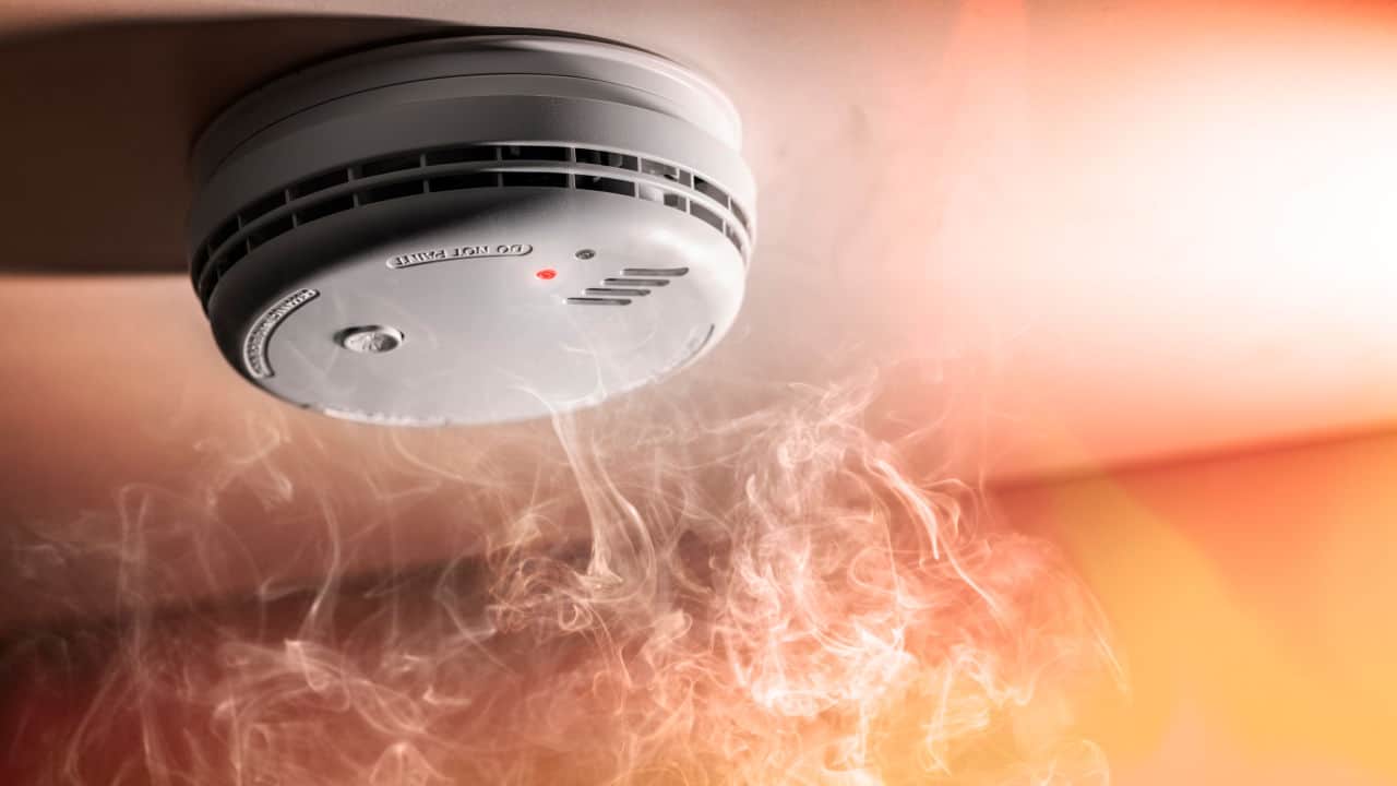 Emergency - Smoke detector and interlinked fire alarm