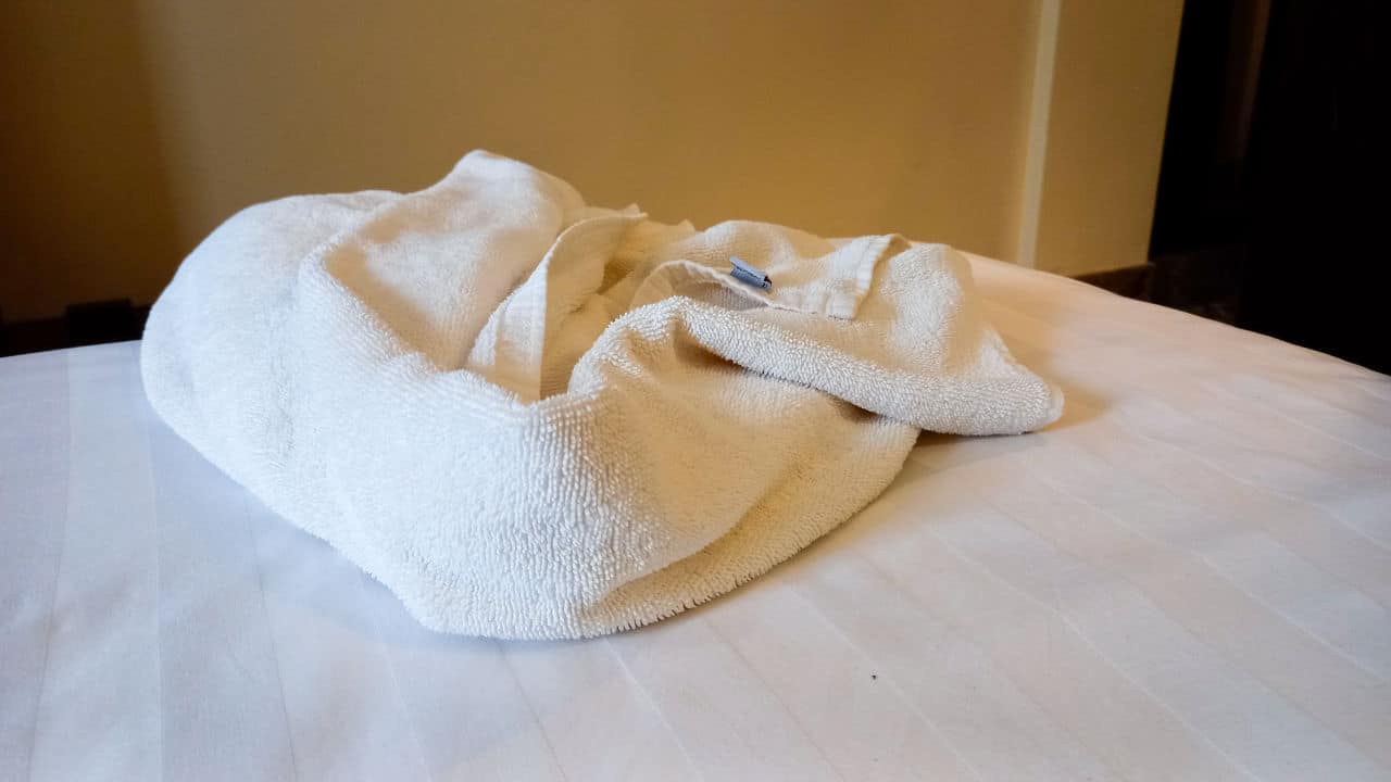 White towel 