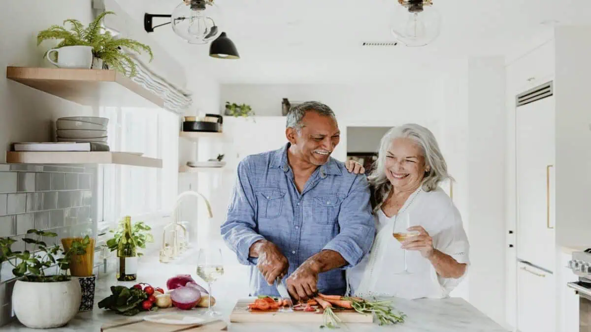 older-couple-cooking