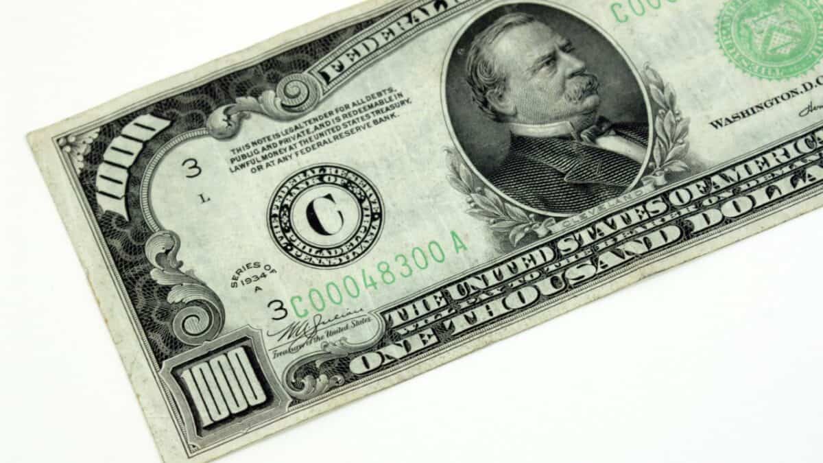 24 Rare Bills and Coins Worth Much More Than Face Value - Money Smart ...