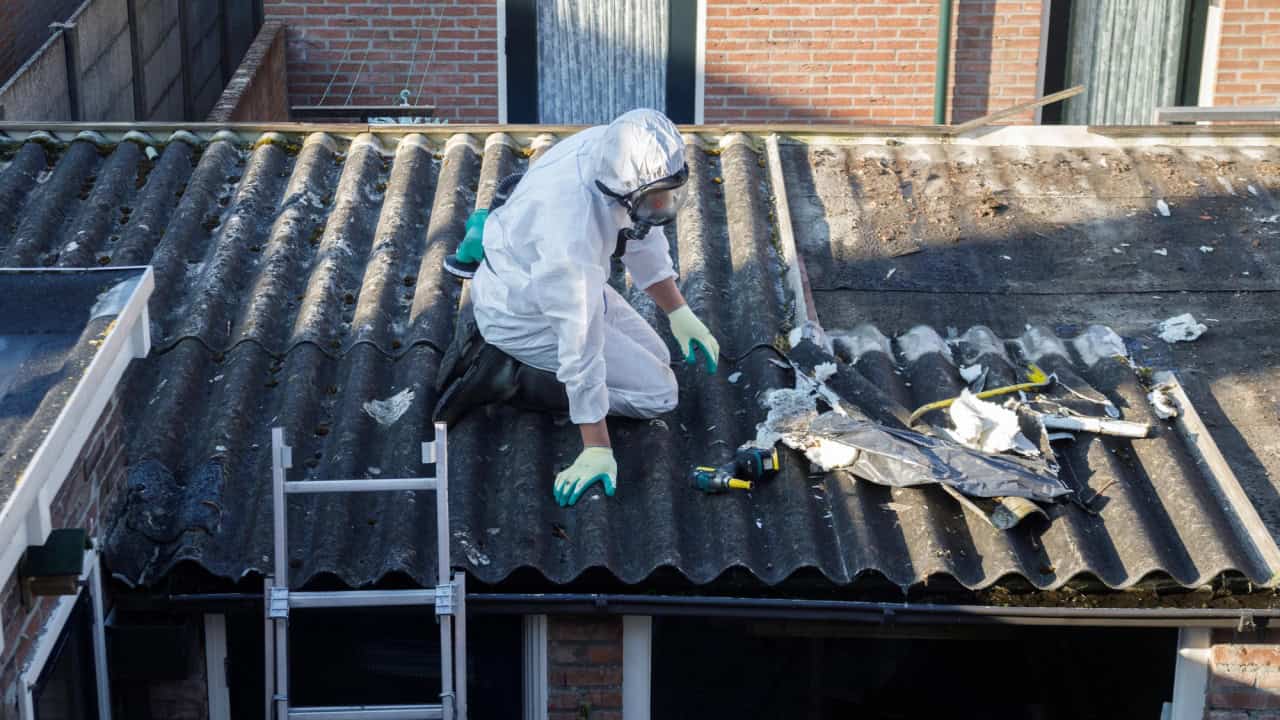 Professional asbestos removal